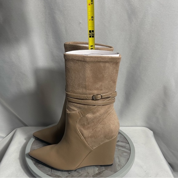 GUESS ACORA Wedge Ankle Boots Light Natural 5.5M Pointed Toe - Picture 12 of 12